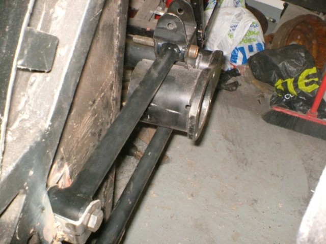 ns trailing arm brackets tacked